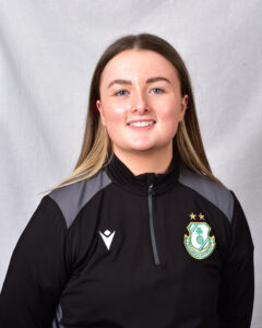 Female football player in Shamrock Rovers kit.
